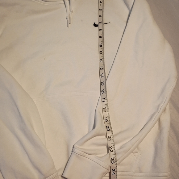 Nike White Pullover Hoodie With Embroidered Nike Logo - Picture 4 of 7